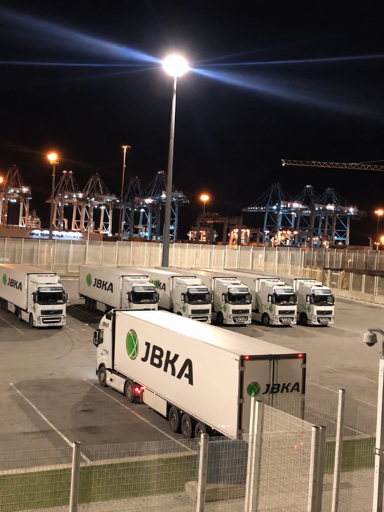 Flotte de fourgons JBKA au terminal de Tanger Med